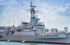 Trung Quốc tặng khu trục hạm cho Sri Lanka