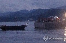 Hàn Quốc tạm giữ “thuyền quân đội Triều Tiên” xâm nhập lãnh hải