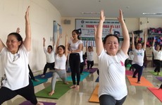 Tập yoga lâu nhưng sao càng mập, càng già?