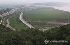 Triều Tiên phóng tên lửa, Mỹ giữ kế hoạch tập trận với Hàn Quốc
