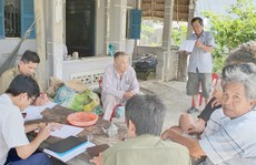 Dựng chuyện 'bị bọn bắt cóc' đổ dầu gió vào mắt để trốn nợ