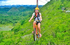 Đua xe đạp zipline mạo hiểm trên không ở Philippines