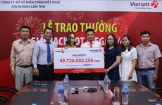 Sự trùng hợp bất ngờ của 2 người trúng Vietlott