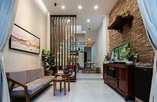 Ngôi nhà nằm sâu trong hẻm ở TP HCM đẹp ngỡ ngàng