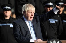 Thủ tướng Anh tuyên bố “lạnh người” về Brexit