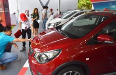 Cuộc đua giảm giá ôtô ngày càng quyết liệt
