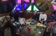 Cả chục đôi nam nữ thác loạn trong quán karaoke By Nhi ở Tiền Giang