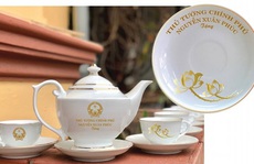 Cơ sở kinh doanh gốm sứ in tên Chủ tịch nước, Thủ tướng trên sản phẩm bị phạt 6 triệu đồng