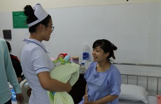 Những nụ cười đêm giao thừa tại bệnh viện Thiện Hạnh
