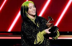 Billie Eilish 'chiếm trọn' Grammy 2020