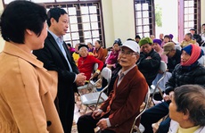 Tặng quà Tết hơn 200 bệnh nhân phong