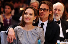 Brad Pitt và Angelina Jolie 'quyết chiến' giành quyền nuôi con