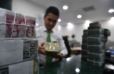 Người dân chuyển tiền gửi ngân hàng sang đầu tư chứng khoán?