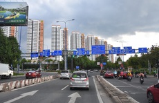 Giữ vững vị thế đầu tàu kinh tế của TP HCM