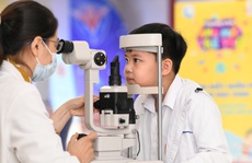 Prudential và Quỹ bảo trợ trẻ em Việt Nam tiếp tục đồng hành vì ánh mắt trẻ thơ