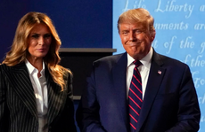 Tổng thống Trump mắc Covid-19: Nước Mỹ chuẩn bị những kịch bản nào?