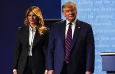 Tổng thống Trump mắc Covid-19: Người buồn, chứng khoán lao dốc