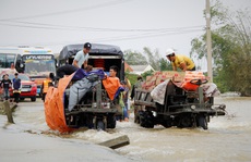 Những tấm lòng miền Nam chi viện miền Trung ruột thịt