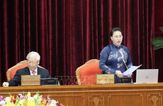 Chủ tịch QH Nguyễn Thị Kim Ngân điều hành ngày làm việc thứ nhất Hội nghị Trung ương 13