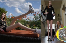 Thiếu nữ có đôi chân dài miên man: 1,35 m