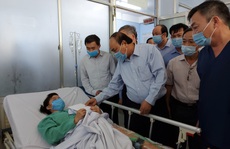 Thủ tướng Nguyễn Xuân Phúc: Điều trị miễn phí, tốt nhất cho nạn nhân Trà Leng