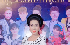 Đêm nhạc ‘Thương lắm Miền Trung’ của Trịnh Kim Chi giúp bà con vùng lũ gần 800 triệu đồng