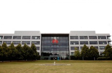 Cấm Huawei 5G, Anh hướng tới phối hợp với Nhật