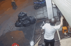 Lộ danh tính gã thanh niên đánh dã man cô gái ở TP HCM