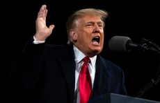 Tổng thống Trump 'tung hỏa mù' về việc tái tranh cử năm 2024