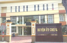 Kỷ luật cán bộ huyện vì... không chịu nhận quyết định về tỉnh