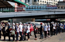 Chợ hải sản lớn nhất Thái Lan bùng phát dịch Covid-19