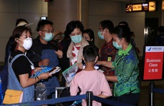 Về quê ăn Tết, hàng trăm ngàn người Trung Quốc mắc kẹt vì virus corona