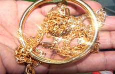 TP HCM: Nữ giúp việc trộm 40 lượng vàng sa lưới sau 27 năm bỏ trốn