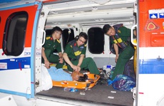 Cận cảnh dùng trực thăng cứu người khẩn cấp của Bệnh viện Quân y 175