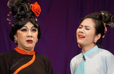 Khán giả đeo khẩu trang xem 'bà Tú' Thành Lộc diễn