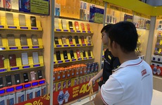 Điện thoại Việt gian nan tìm thị phần