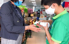 Siêu thị khẩn trương phòng dịch