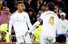 Sao trẻ dính Covid-19, đe dọa đại chiến Man City – Real Madrid