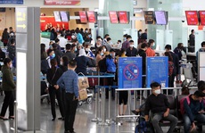 Gần 1.200 khách từ vùng dịch về sân bay Nội Bài trong hôm nay 20-3