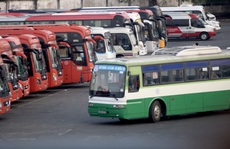 TP HCM tiếp tục ngưng toàn bộ hoạt động xe khách, buýt, taxi... đến hết 22-4