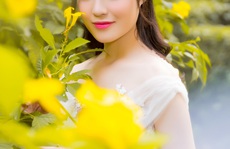 Ca sĩ Sunny Đan Ngọc khoe vẻ đẹp mong manh tựa nàng thơ