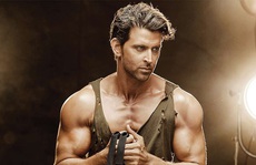 Tài tử Bollywood nuôi ăn 120.000 người lao động nghèo