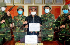Mật phục, bắt đối tượng vận chuyển 60.000 viên ma túy từ Lào về Việt Nam