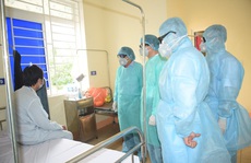 Kết quả xét nghiệm Covid-19 của người phụ nữ đưa con khám ở BV Bạch Mai có biểu hiện ho sốt