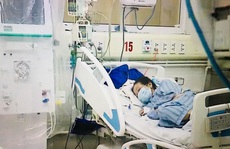Bệnh nhân số 19 trở nặng, đã 3 lần ngừng tuần hoàn sau khi dừng ECMO