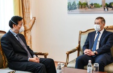 Trang web nổi tiếng Trung Quốc đặt vấn đề Kyrgyzstan và Kazakhstan 'quay về'