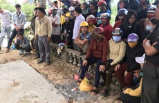 Vụ bí thư xã giết người, đốt xác: Bàn giao hài cốt cho người nhà nạn nhân