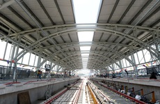 'Chạy đua' trên công trường metro số 1