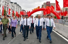 Thủ tướng Nguyễn Xuân Phúc dự lễ thông xe dự án giao thông hơn 1.400 tỉ đồng