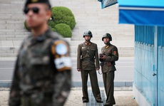 Hàn Quốc, Triều Tiên nổ súng qua lại trong khu phi quân sự